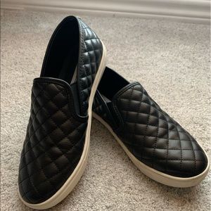 Steve Madden Ecentrcq Black Leather Slip On Sneaker Size 10